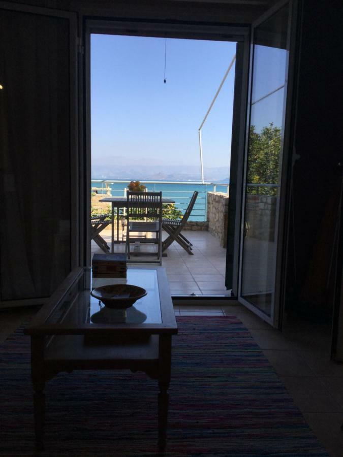 Seafront Apartment Ιι In Kiveri, Near Nafplion. Dış mekan fotoğraf