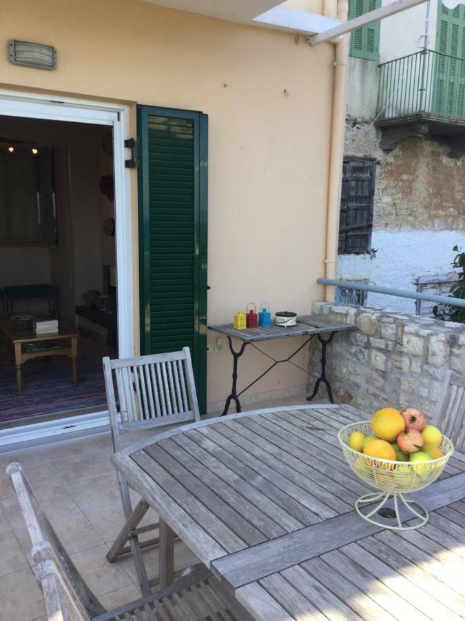 Seafront Apartment Ιι In Kiveri, Near Nafplion. Dış mekan fotoğraf